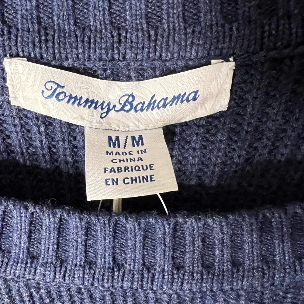 2 for $60🌺 Tommy Bahama Navy Blue Crew Neck Sweater - Picture 3 of 9